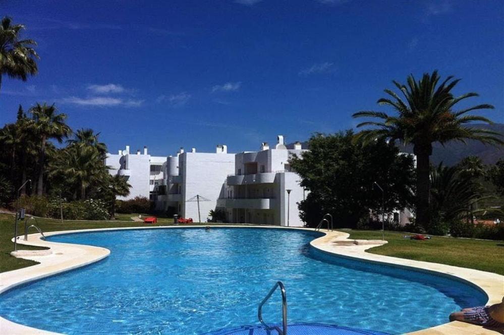 Apartamento Estepona Golf Extérieur photo